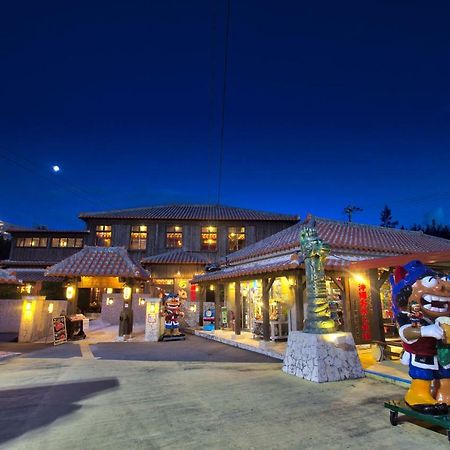 ビーチリゾーツ ホテル カラカウア 恩納村 エクステリア 写真